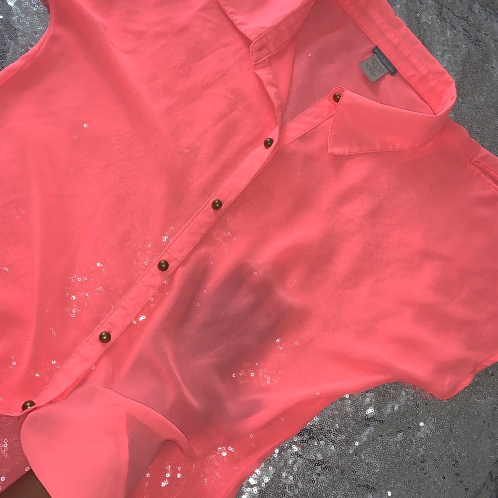 Pink Blouse - Picture 4 of 4